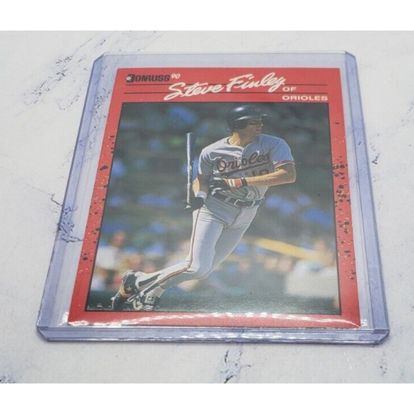 1990 Donruss 215 Steve Finley Baltimore Orioles Baseball Card - Picture 3 of 4